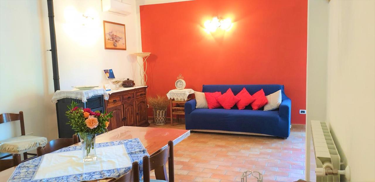 Вилла Casina Di Pacina Аббадия-ди-Монтепульчано Экстерьер фото