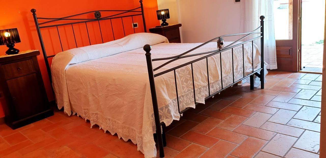 Вилла Casina Di Pacina Аббадия-ди-Монтепульчано Экстерьер фото